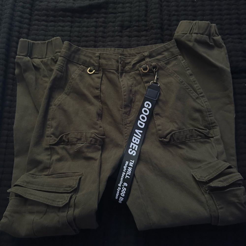 Windsor Olive Green Cargo Pants